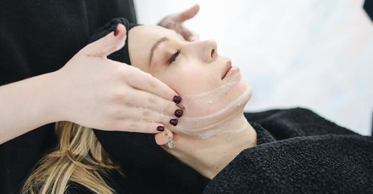 Skincare mistakes to avoid for healthy skin 2026