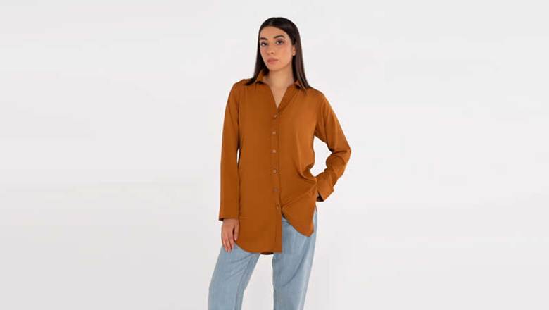 women casual button down shirt oversized everyday outfit